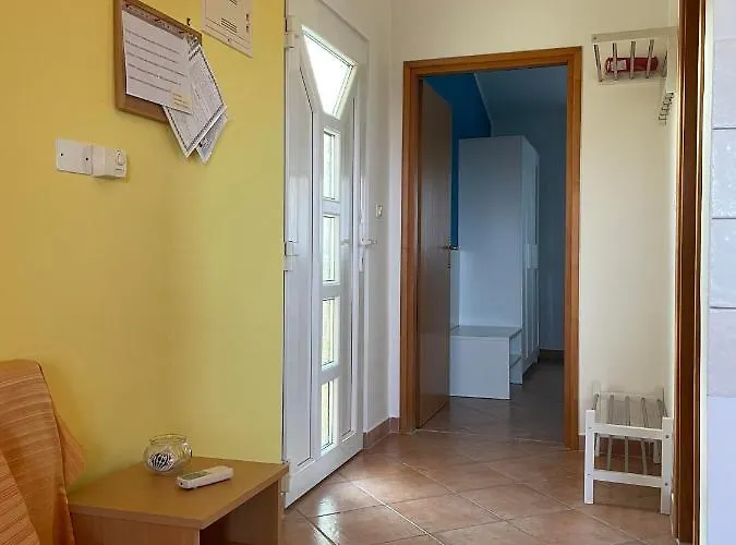 Vinki Vinkuran